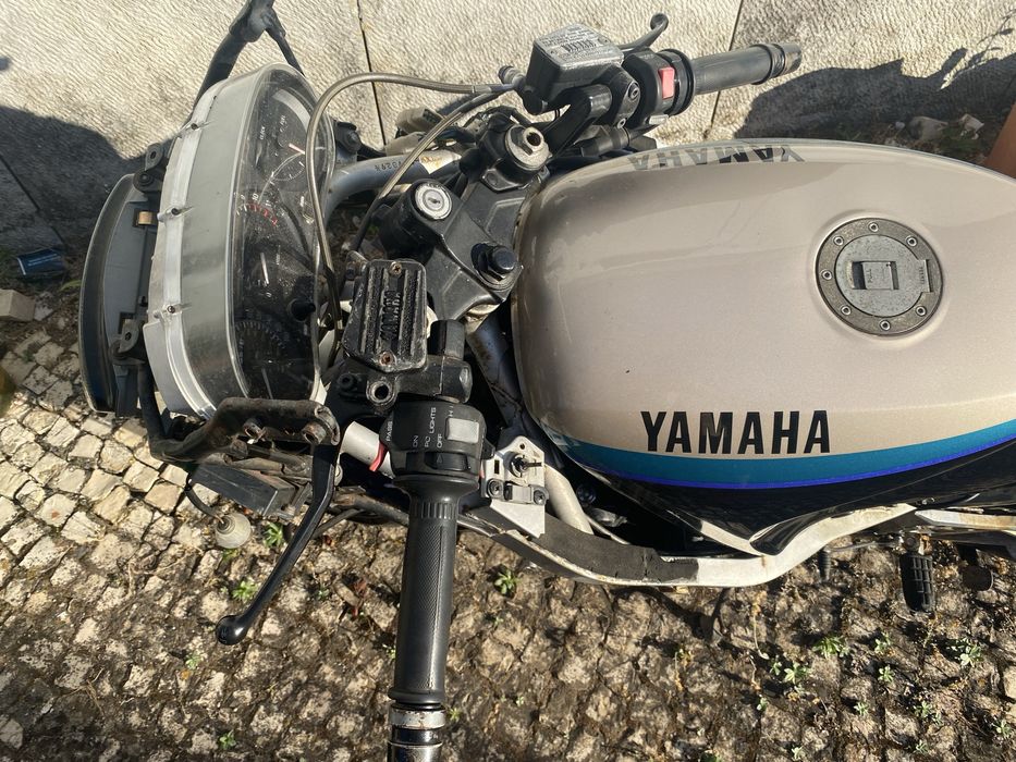 Yamaha FJ 1200 usada