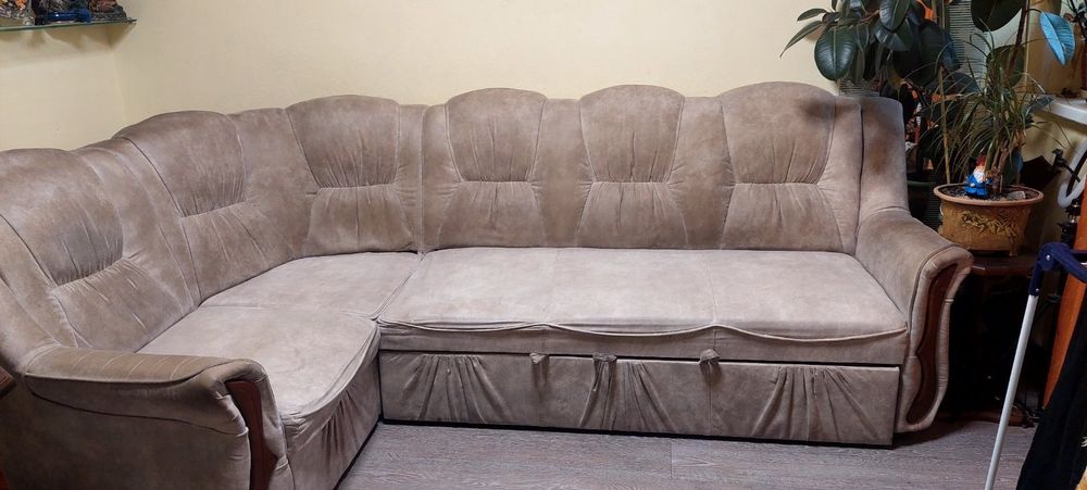 Продам мягкий уголок