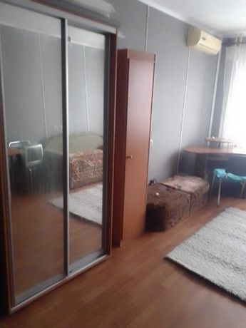 1 комната в 3-х комн квартире   в центре пос. Котовского по Крымской.