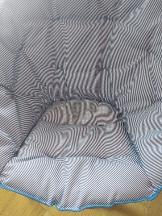 Cadeira nova muito confortável