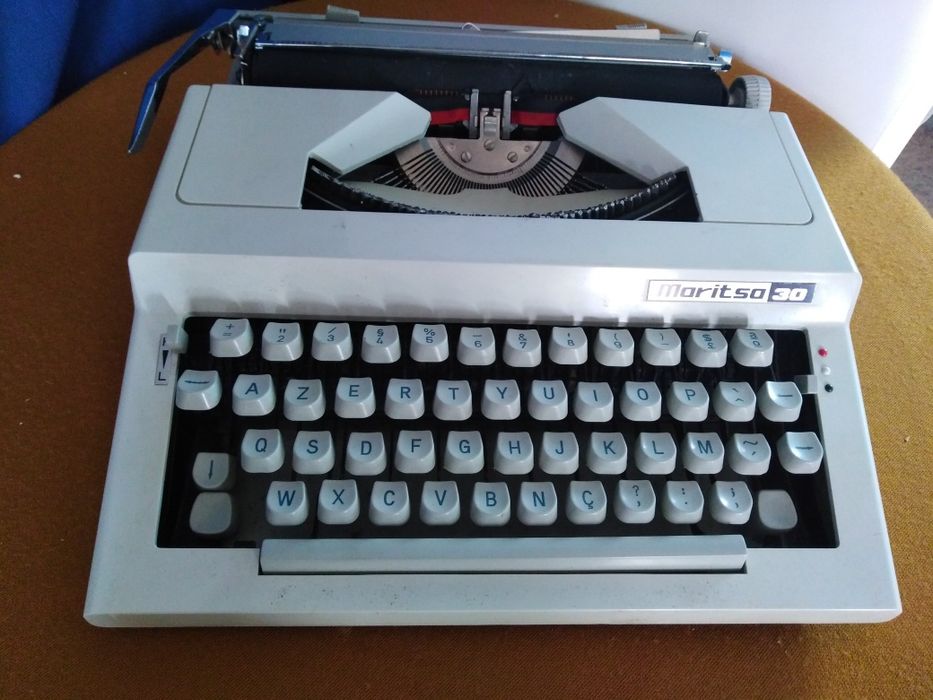 Máquina de escrever moritso 30