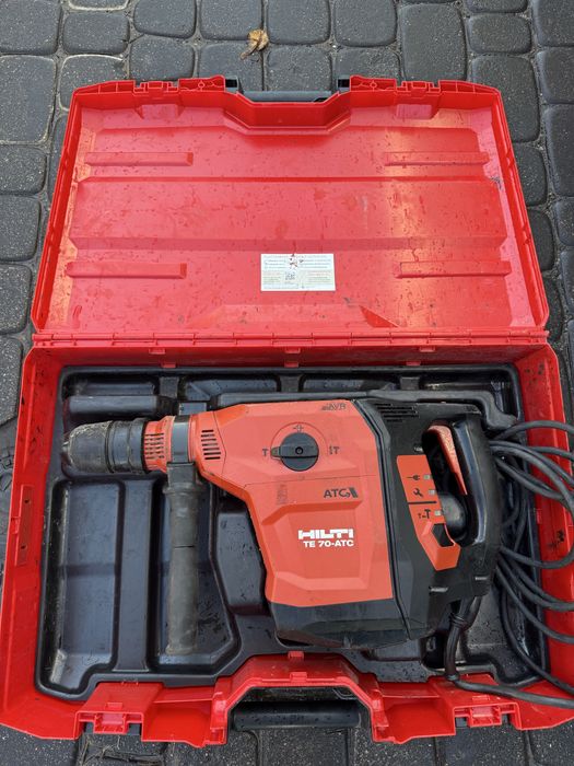 Młoto wiertarka  HILTI TE 70-ATC/AVR. Seria 4