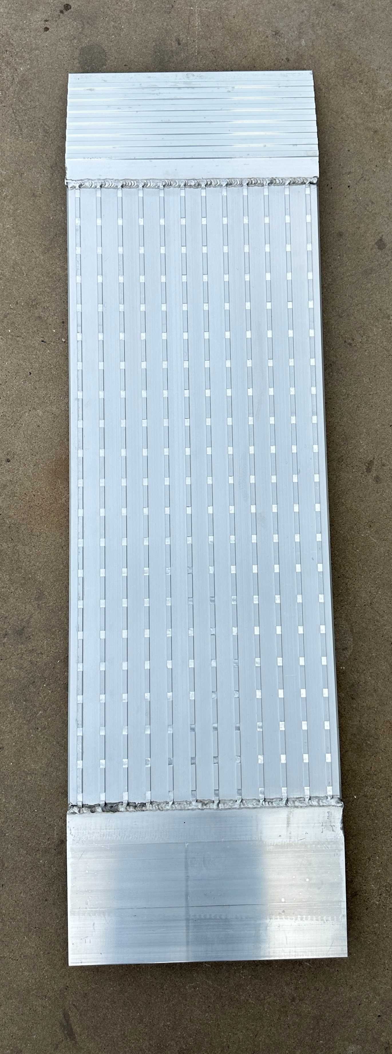 Alu Podjazdy Aluminiowe Trapy Najazdy 120cm Hit 4T Rampy Najazd Laweta