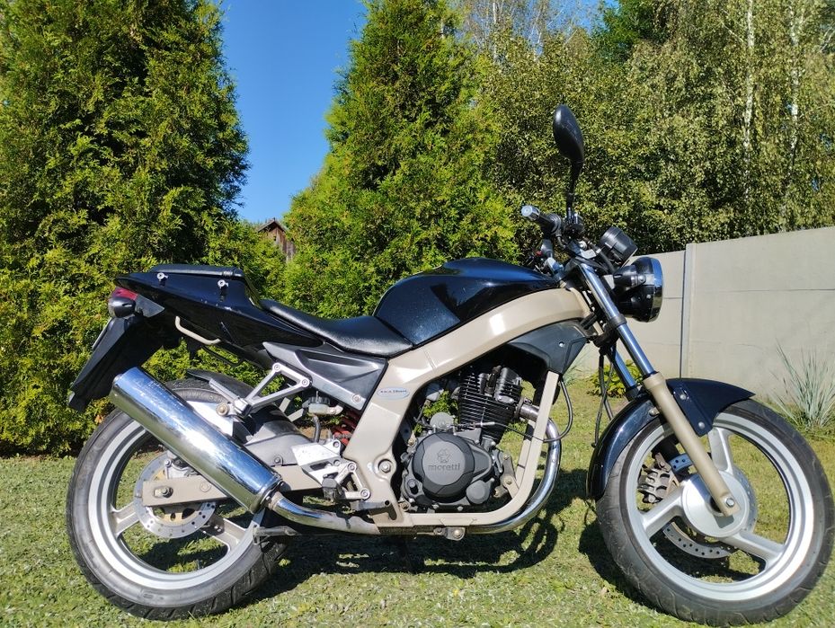 Motocykl 125 Daelim Roadwin