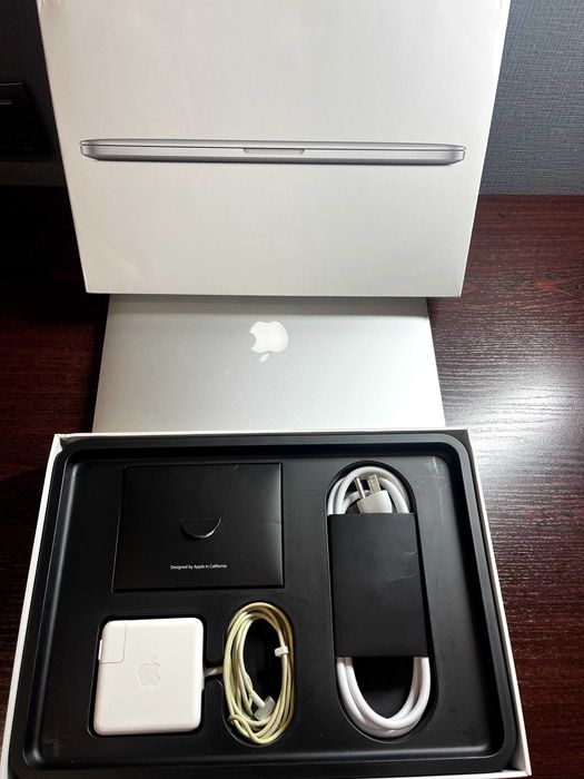 Macbook Pro 13 2015 8/128gb i5