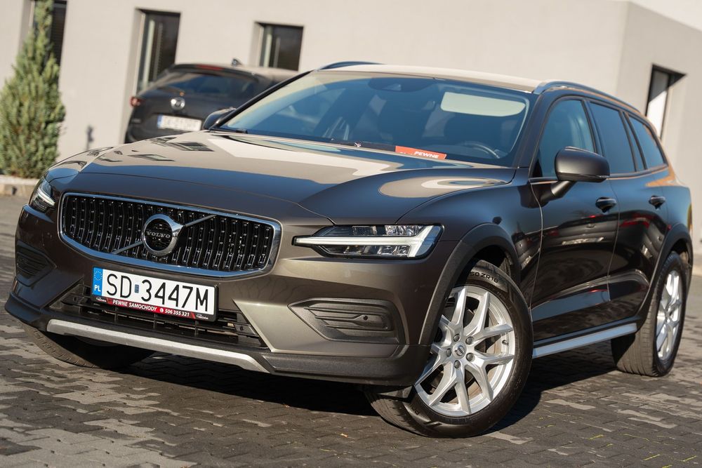 Volvo V60 Cross Country Niezawodny D4 190PS AWD Skóra Navi kamera Tryby Bliss El. Klapa MAX