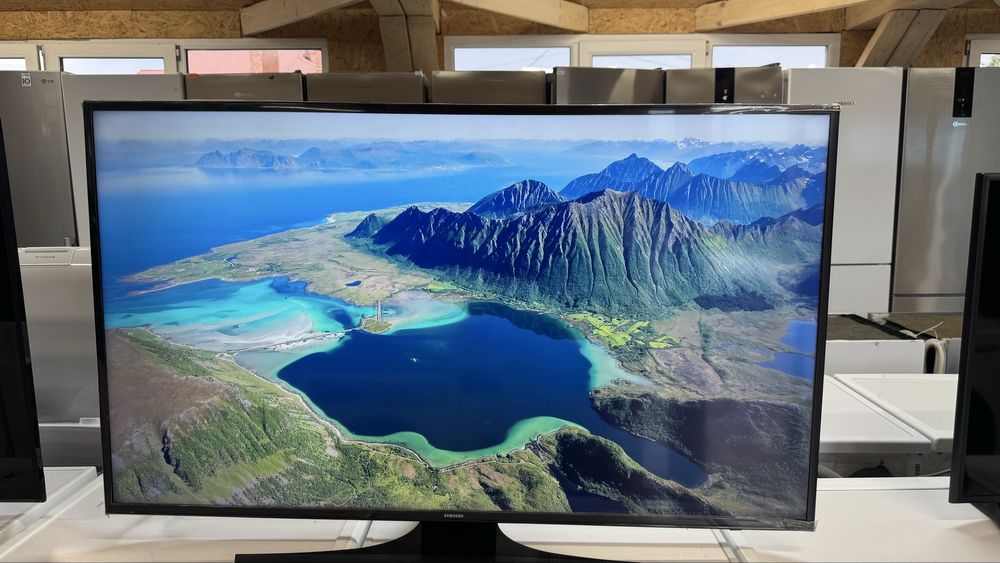 Телевізор Samsung UE50KU ,діагоналлю  50ʼ, привезений з Німеччини