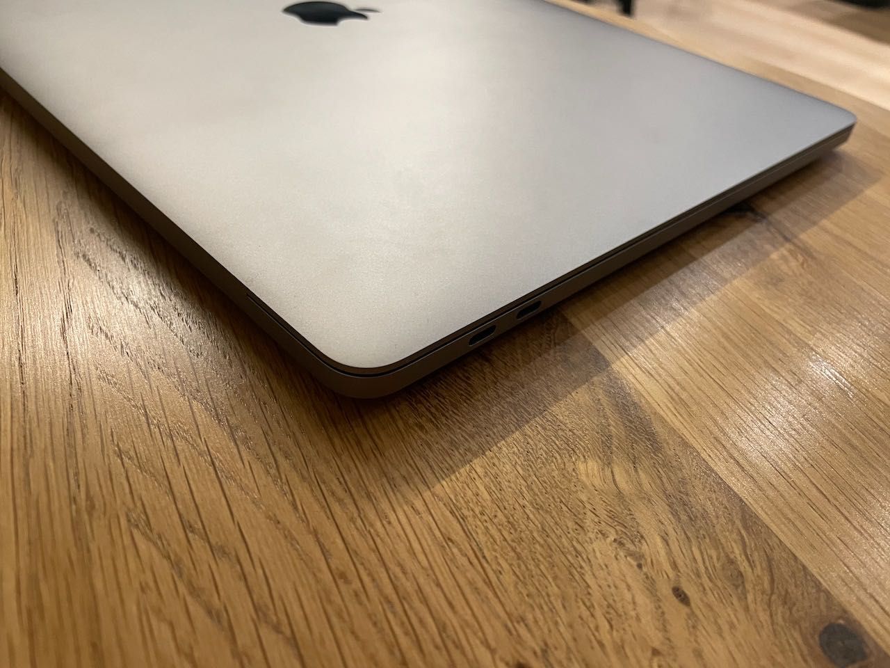 Apple MacBook 15 Pro i9 2,9GHz/32/1TB/Pro Vega 20/gwiezdna szarość