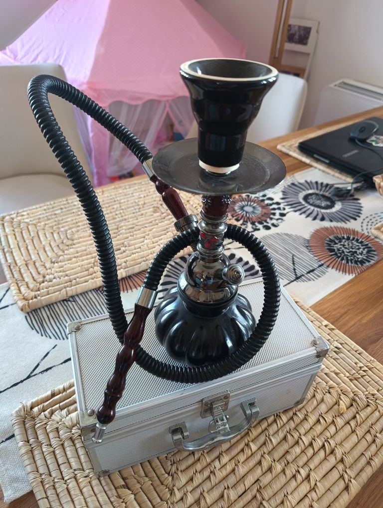 Fajka wodna szisza