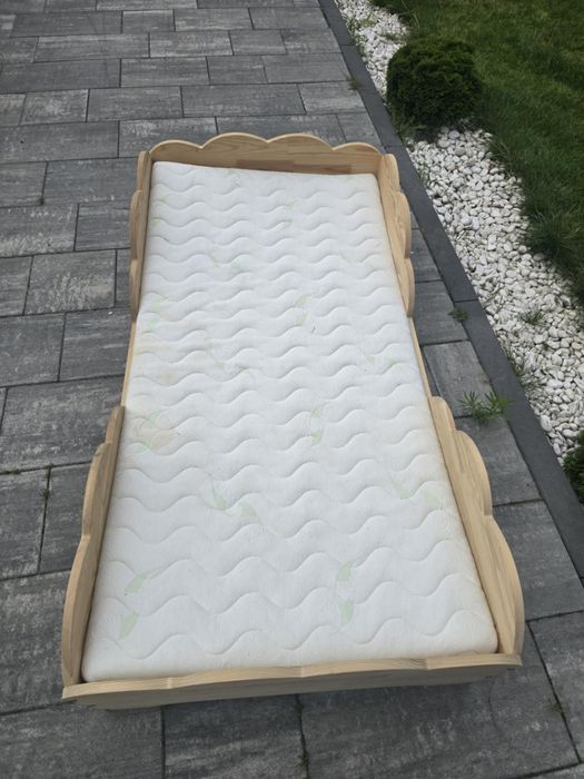 Łóżko dziecięce chmurka + materac 80x160