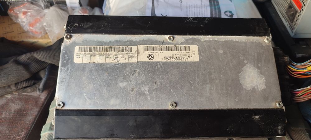 Штатный усилитель volkswagen t5 multivan