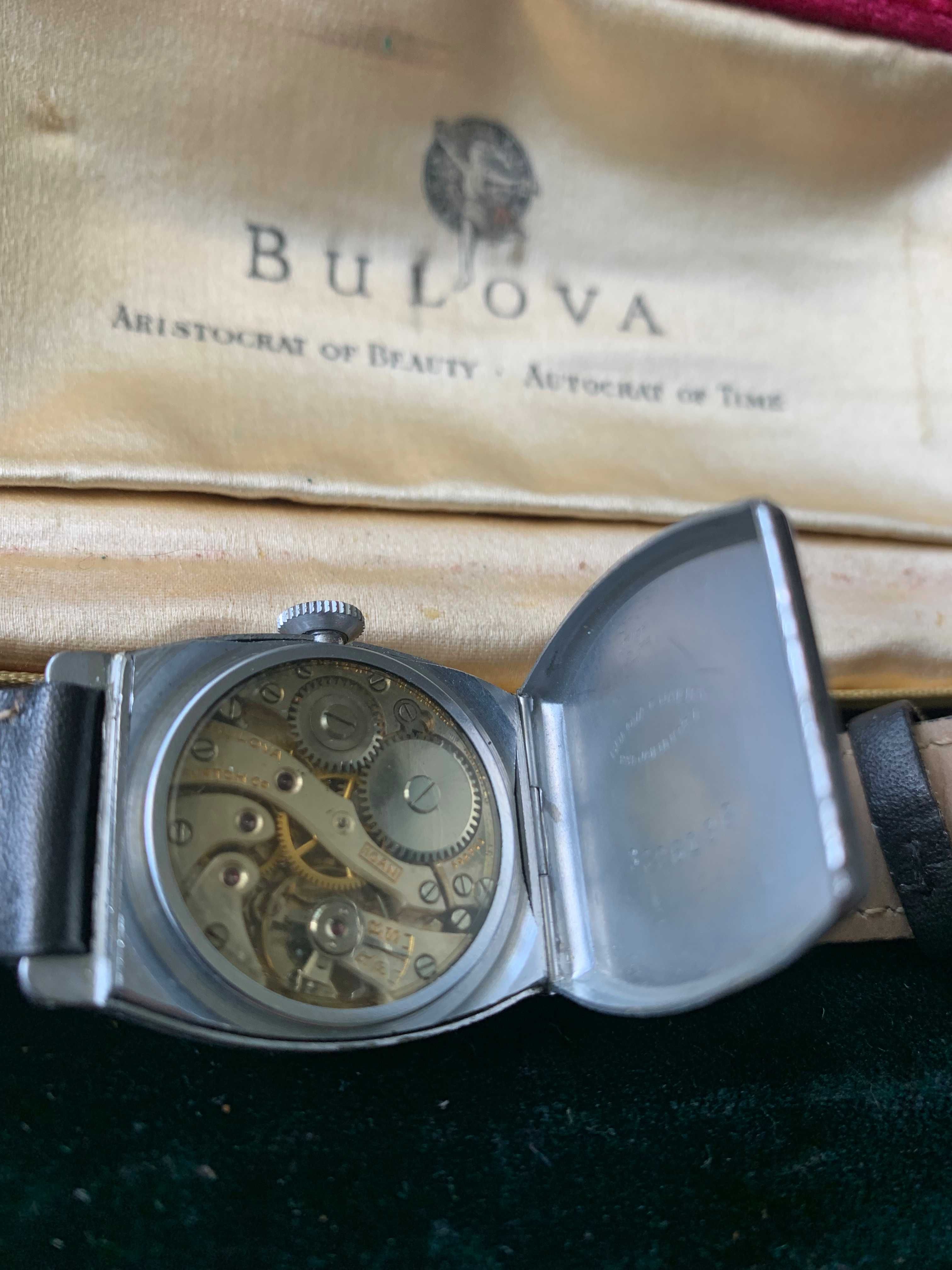 Zegarek marki Bulova model "Crusader" z 1930 roku