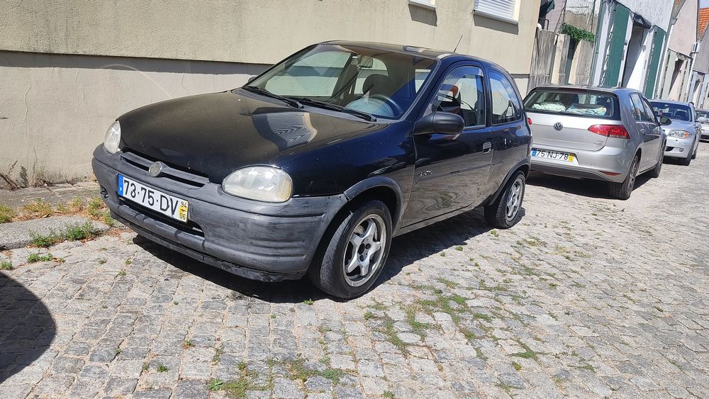 Opel Corsa b 1.5 turbo diesel 5 LUGARES