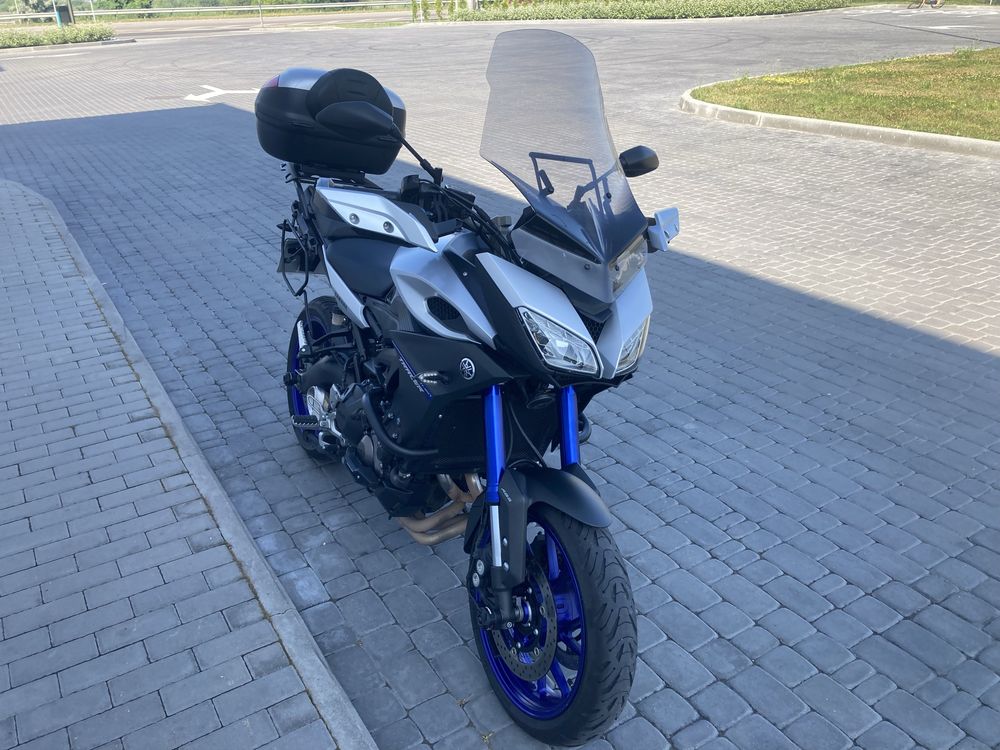 Мотоцикл Yamaha Tracer 900