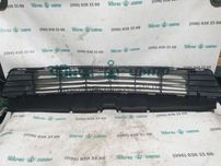 Решетка радиатора Toyota Prius C  12-14 г  5311252370