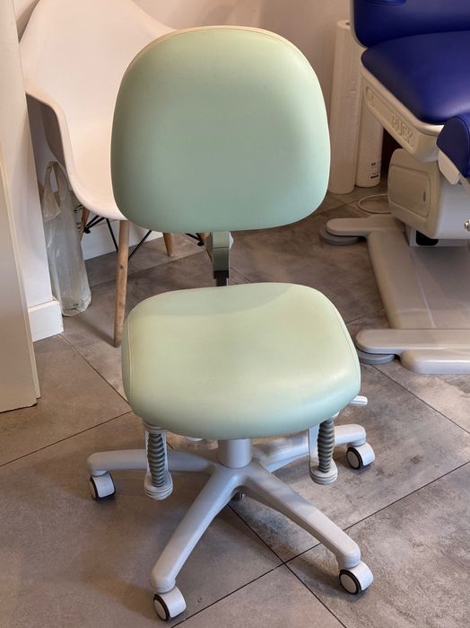 Fotel podologiczny Ruck Bioswing