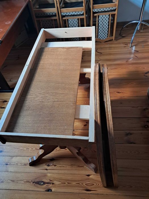 Stół dębowy rozkładany 160x90x76 plus krzesła dębowe