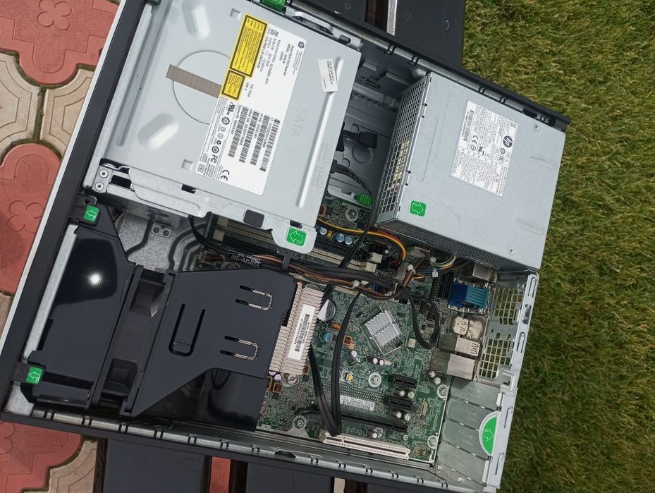 HP Compag Pro 6300 Small Form Factor