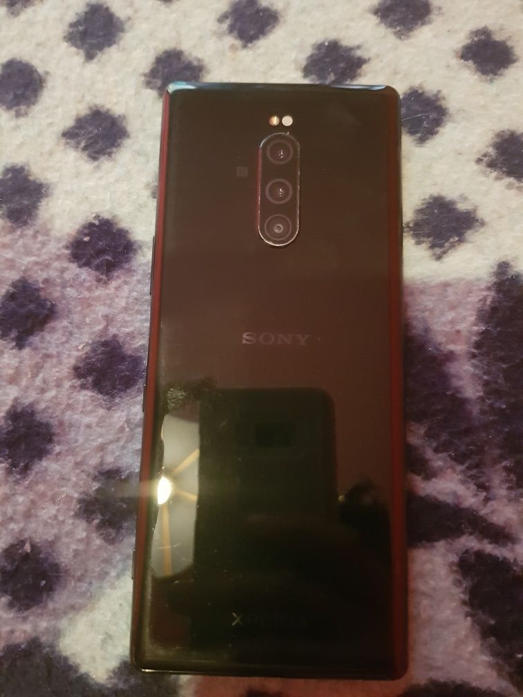 Sony experia 1 com caixa