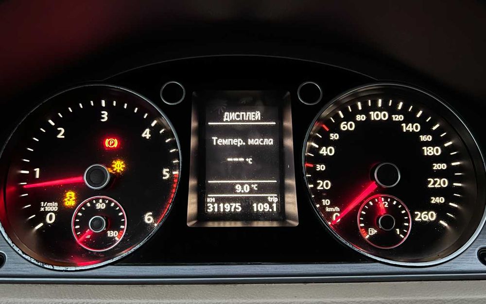 Volkswagen Passat 2011