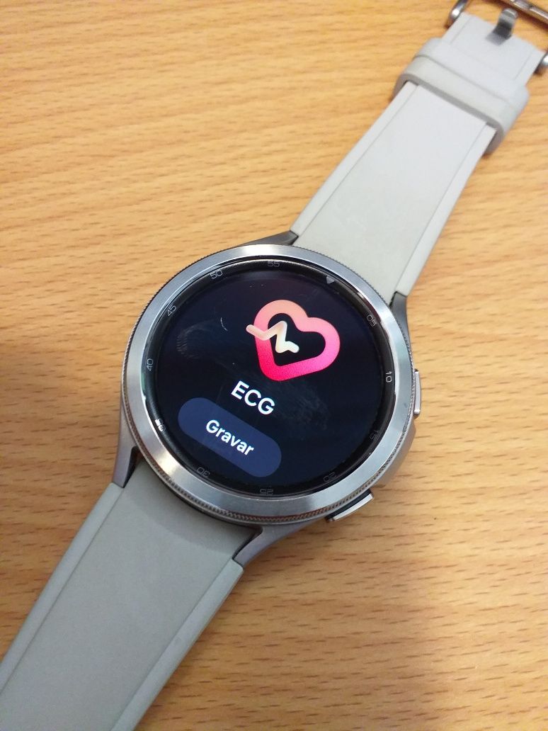 Smartwatch SAMSUNG Galaxy Watch 4 Classic 46mm LTE E-Sim C/Novo
