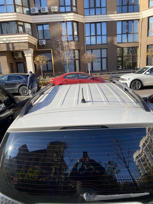 Mitsubishi Outlander XL 2011 2.4 Бензин 4WD