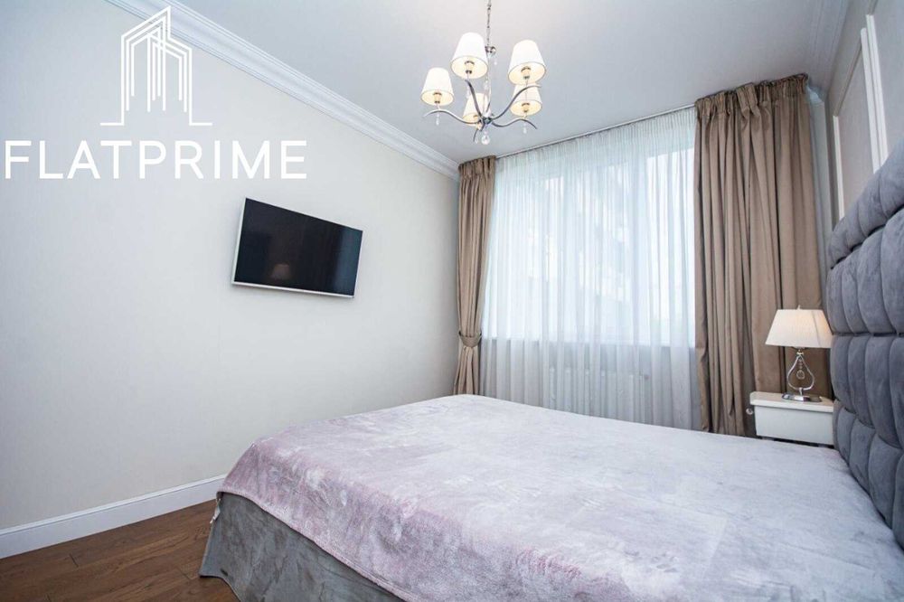 Продаж 2-кімнатна квартира з стильним ремонтом в ЖК "Статус Град"