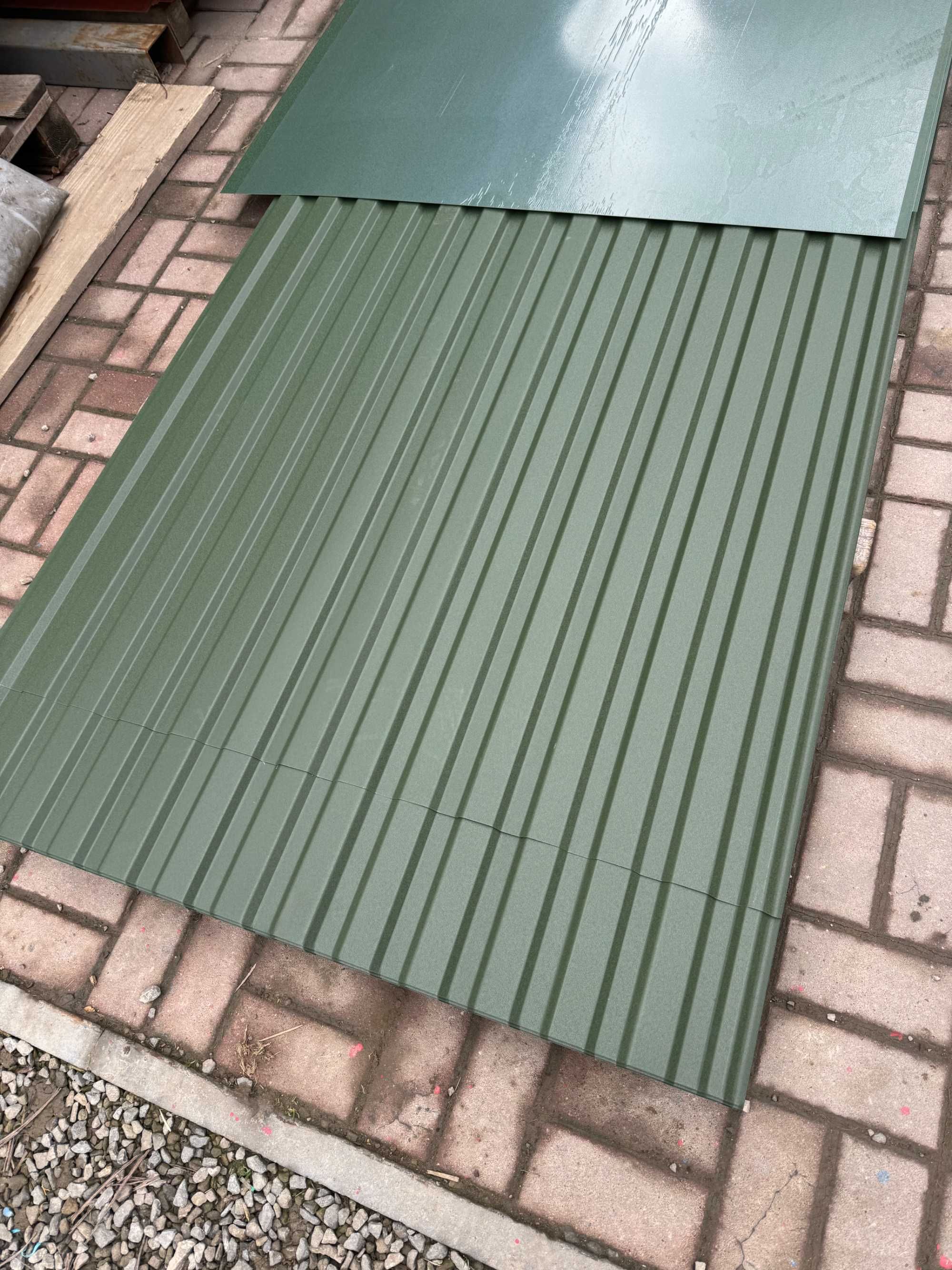 Blacha trapezowa T-14 RAL 6020 Zielony