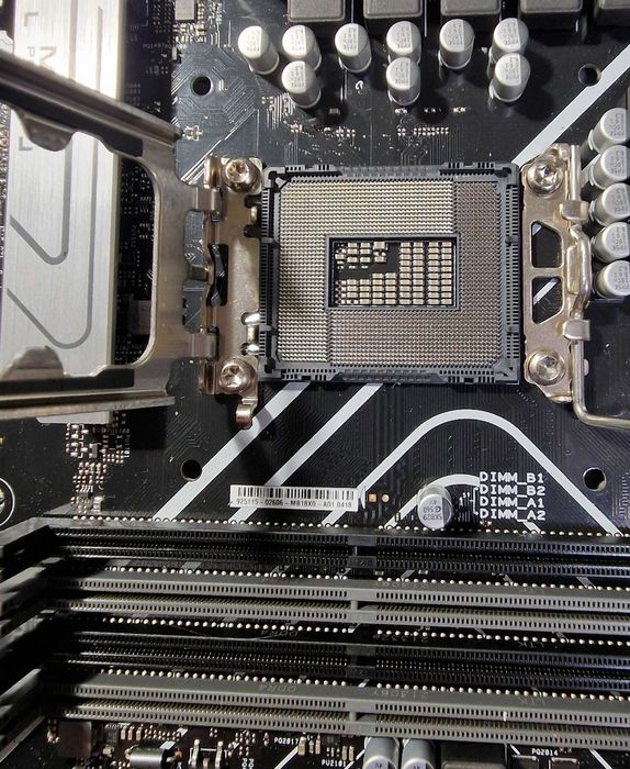 Материнська плата 1700, ASUS PRIME B660 PLUS D4. Intel B660