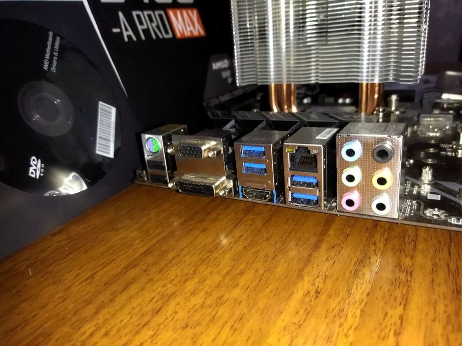 Комплект Ryzen 5 3600 MSI B450 16Gb DDR4 + кулер!