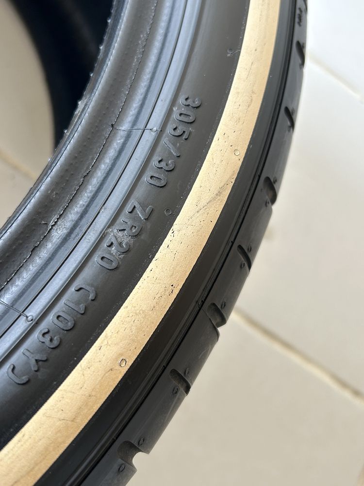 Nowe Pirelli P Zero PZ4 305/30/20- 2szt. biały ring