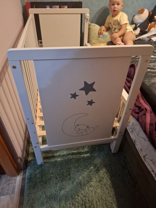 Ліжко дитяче для новонароджених