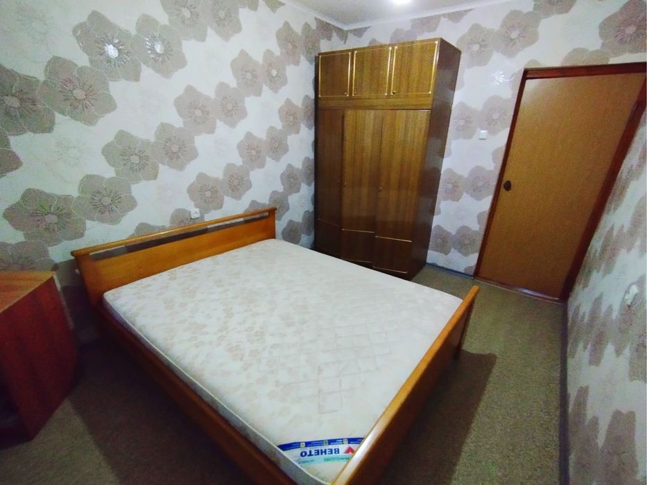 Продам 3х ком квартиру с большой кухней!