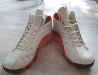 Buty do koszykówki biało- czerwone