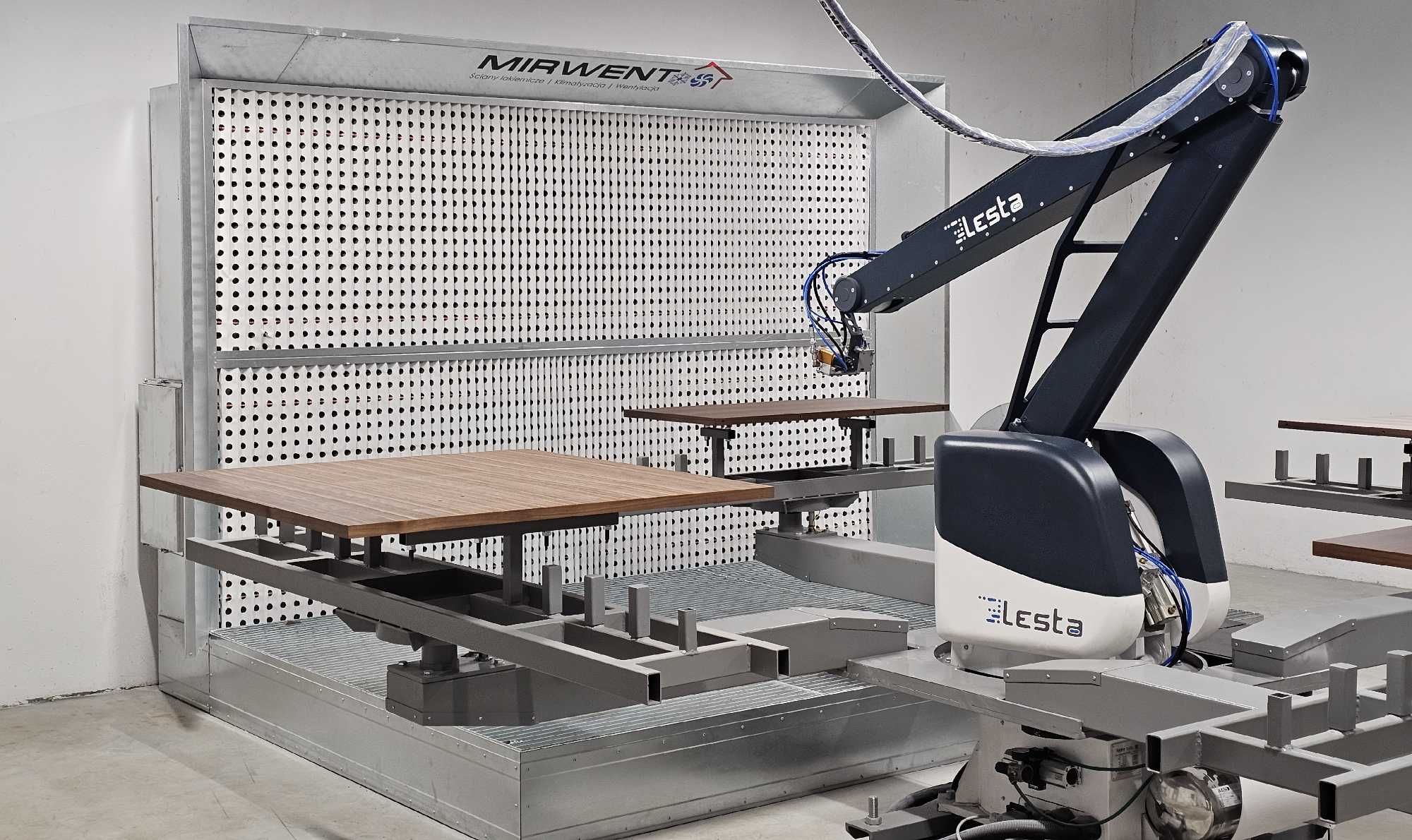 Ściana lakiernicza MIRWENT 2500mm x 2000mm x 500mm (pole robocze)