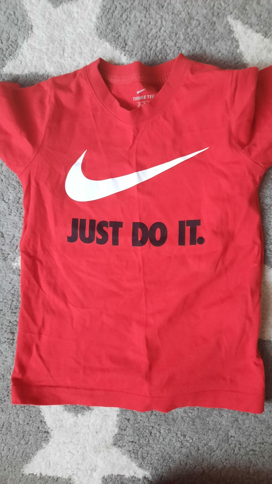 Tshirt firmy nike