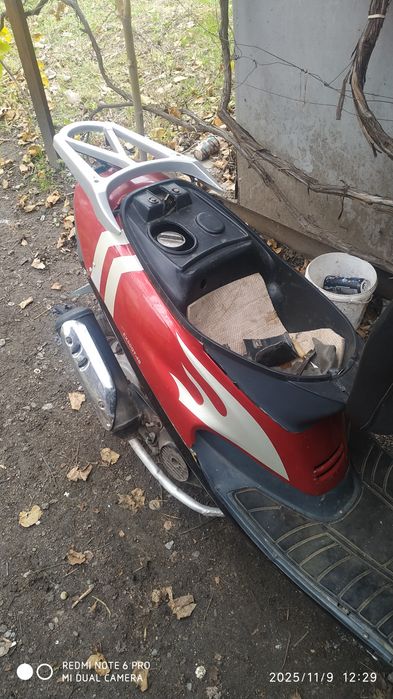 Продам мопед нормальное состояние.