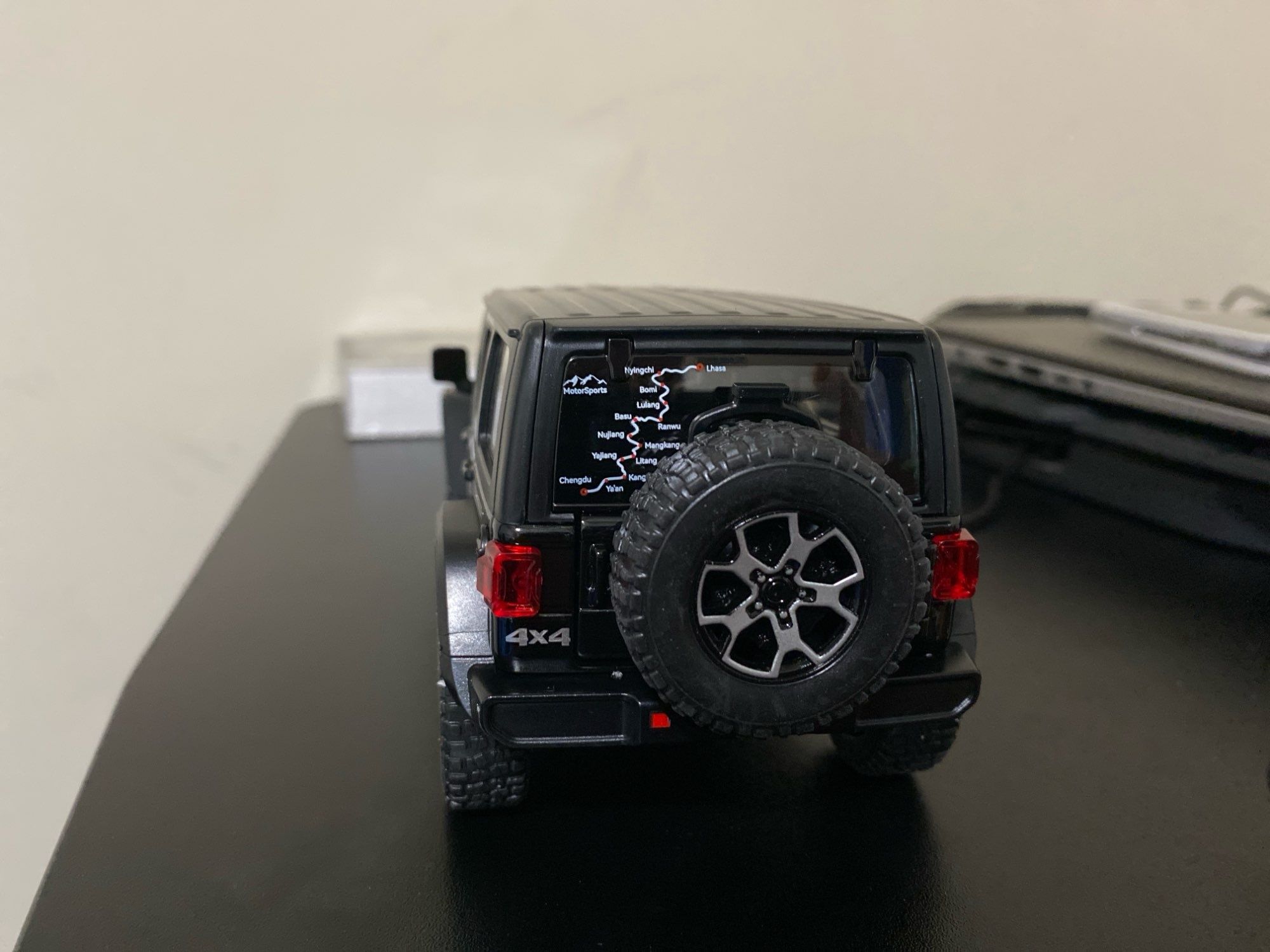 Машинка металева Jeep Wrangler 1:22
