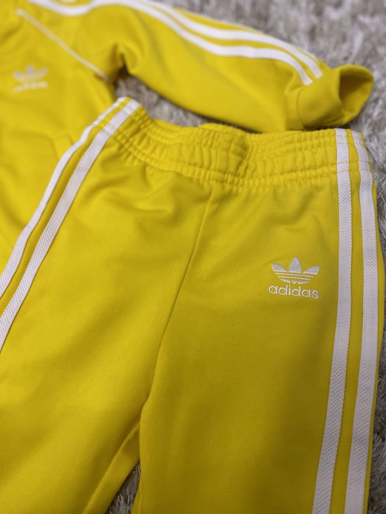 Оригинальний дитячий спортивний костюм Adidas