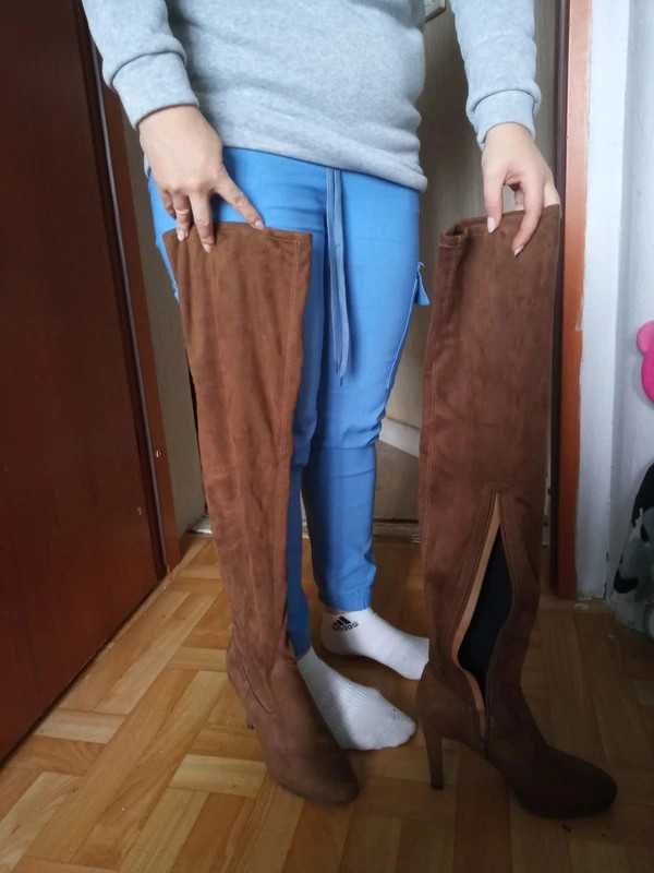Kozaki super długie