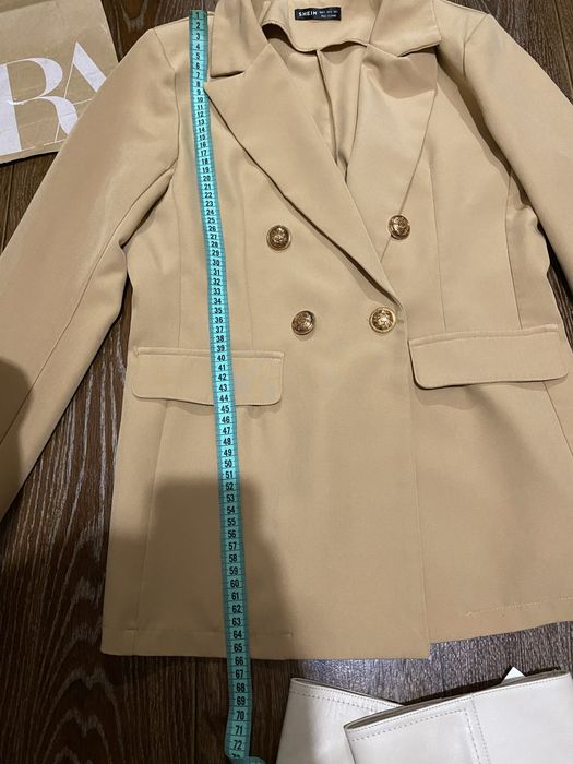 Актуальний прямий піджак жакет фірми shein s