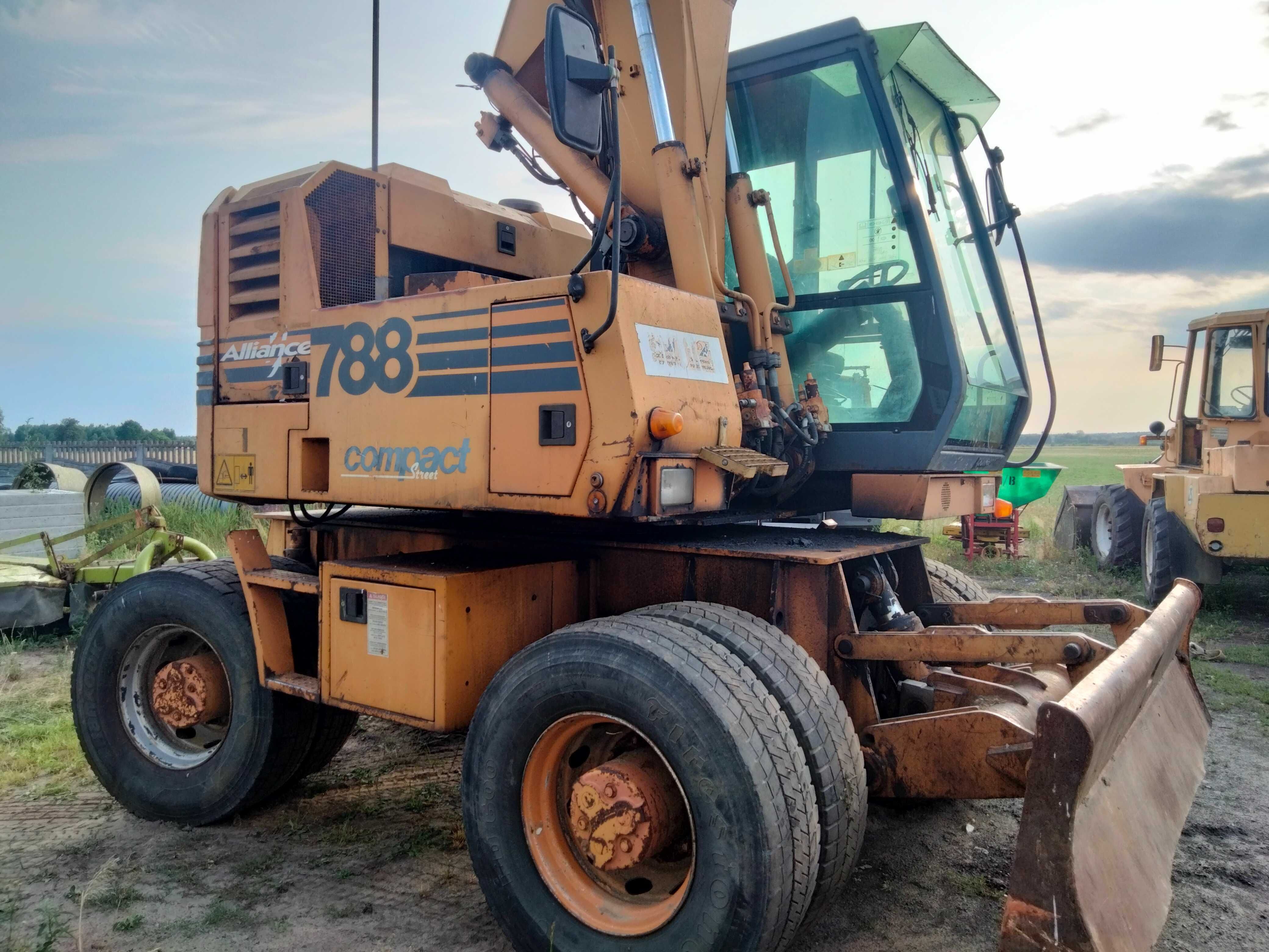 Koparka kołowa Case 788 Alliance możliwa zamiana