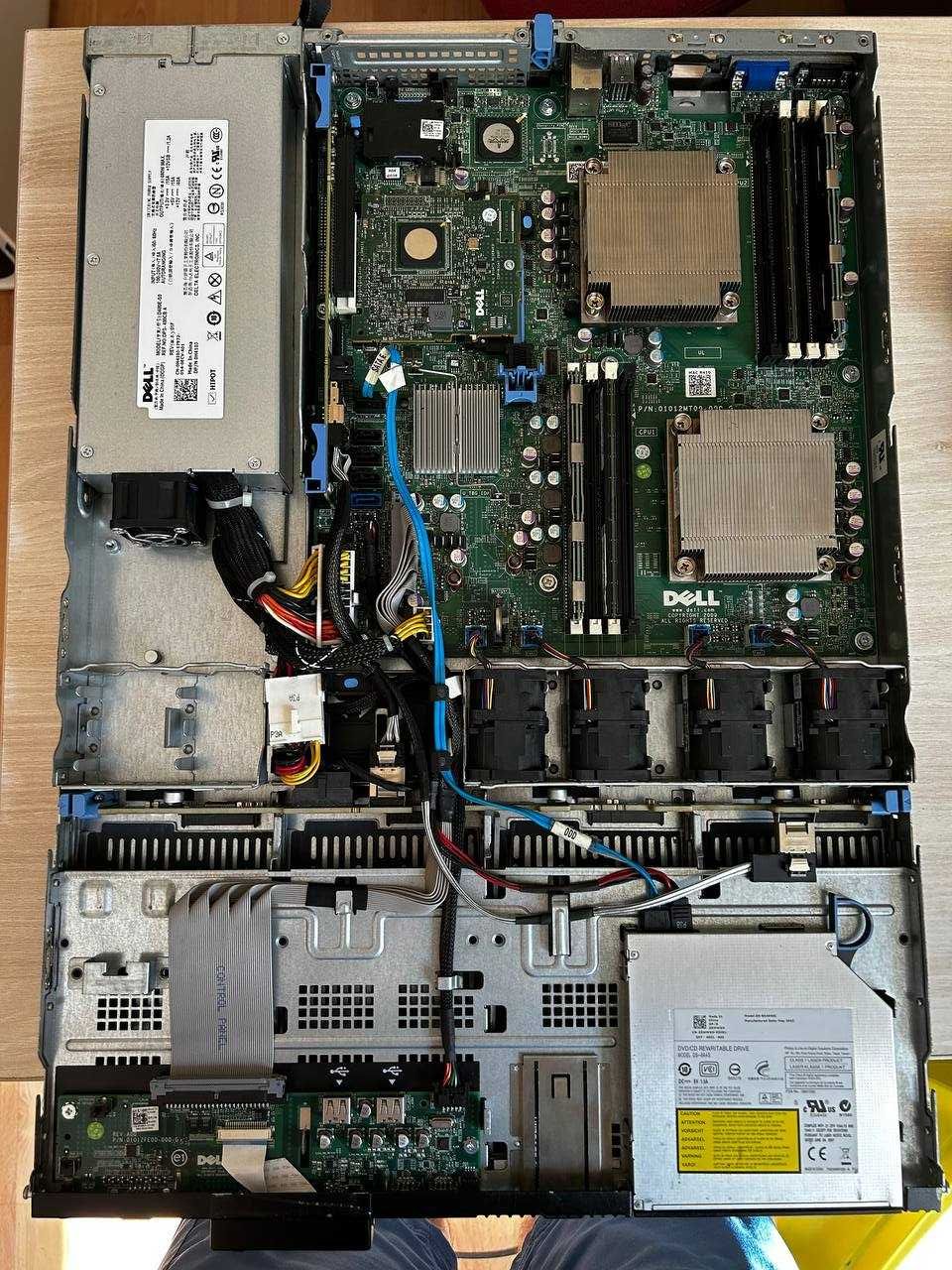 Сервер Dell PowerEdge R410