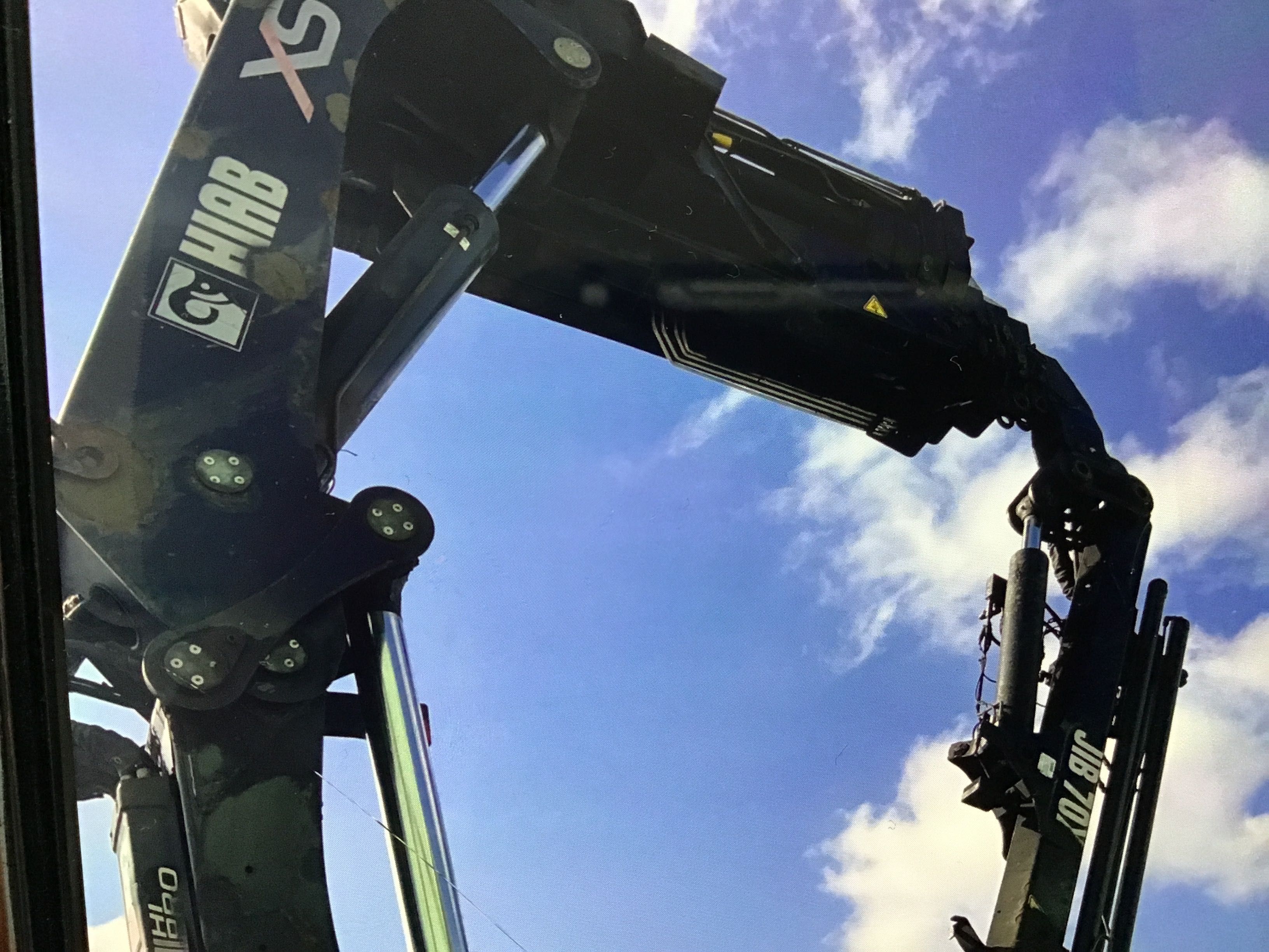Кран манипулятор. HIAB 322 JIP  XS