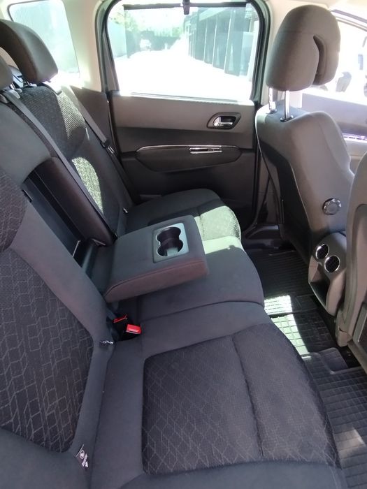 Продам Peugeot 3008. 2015р. 16 дизель.