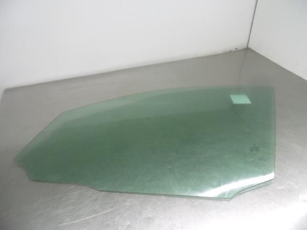 Vidro porta frente esquerda MERCEDES-BENZ Classe C (W204)