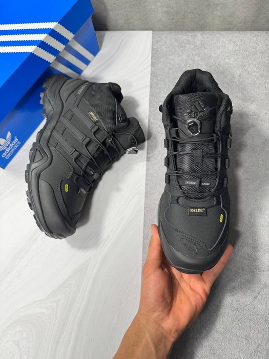 Чоловічі Зимові Кросівки Adidas Terrex Swift R2 Mid Gore-Tex з Хутром