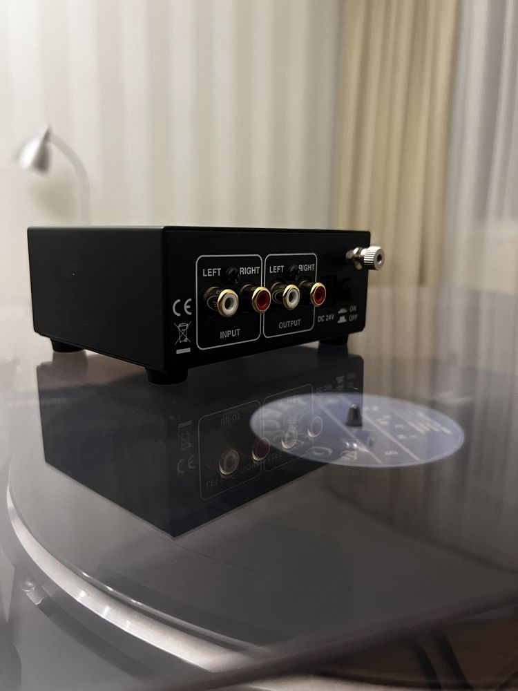 Програвач вінілу Thorens TD 158 + фонокоректор Thorens MM-002