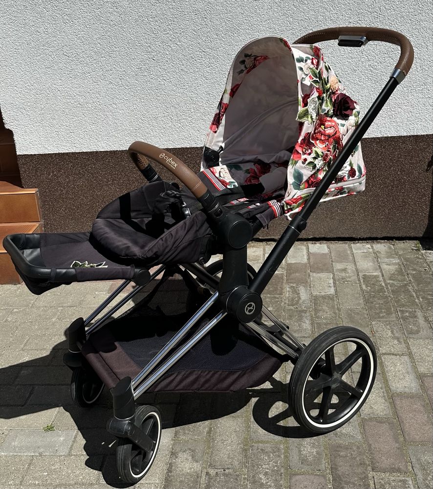 Cybex Priam 2.0 Spring Blossom Light