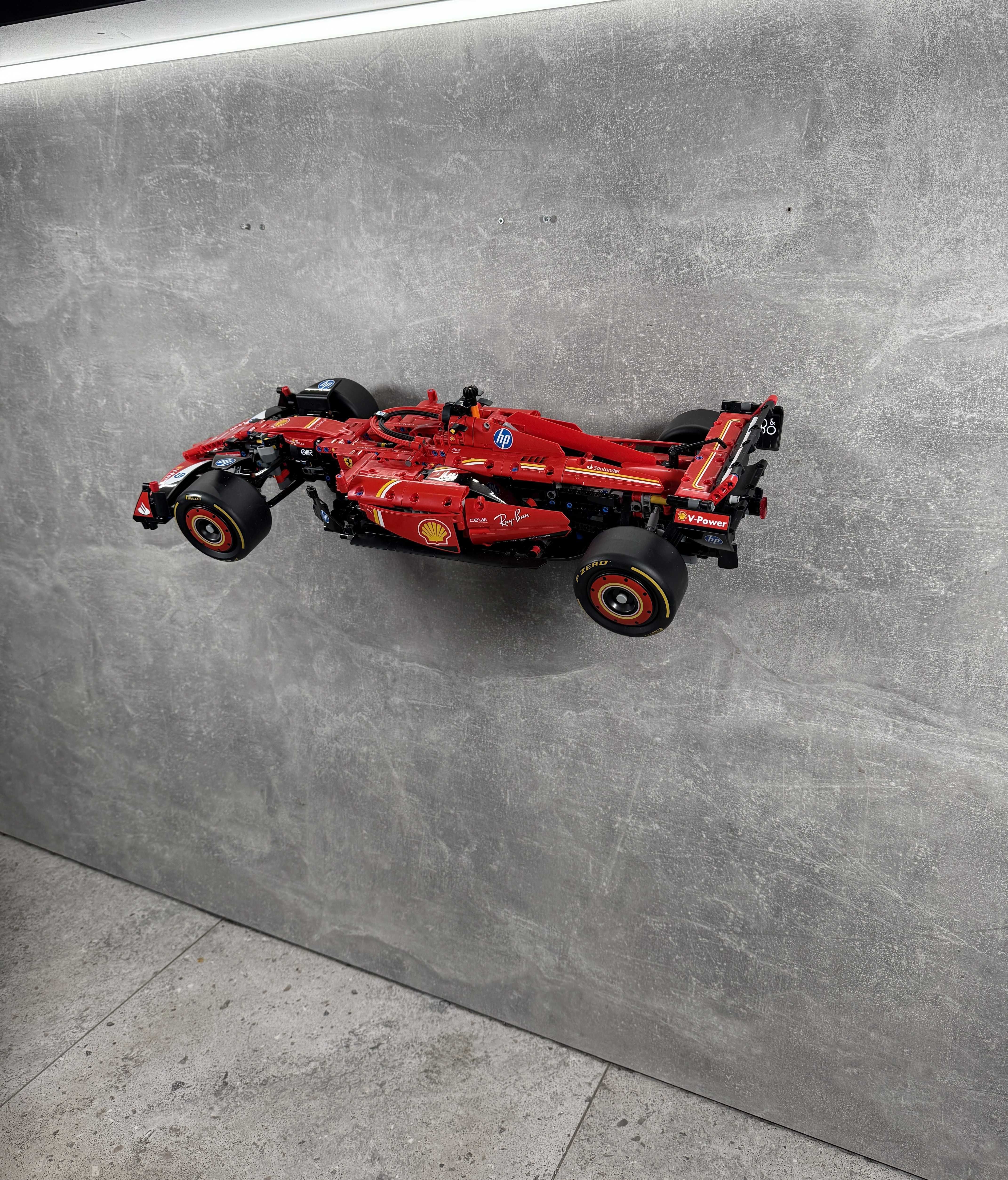 Кронштейн / Кріплення для LEGO Technic Ferrari F1 SF-24 42207 ферарі